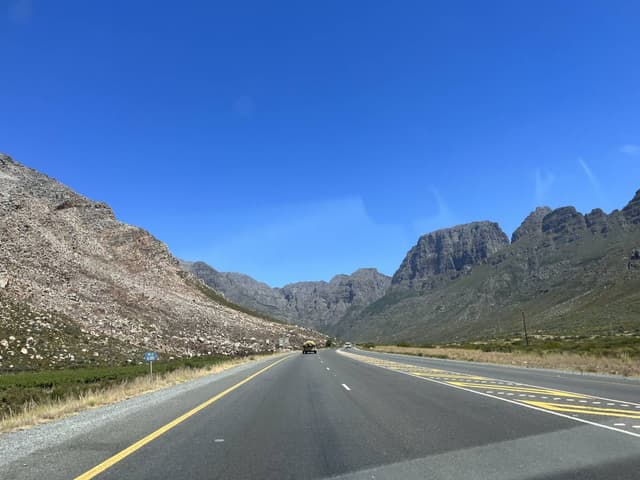 Photo by Kevin B. about hiring a Renault Kwid in Cape Town (21.01.23)