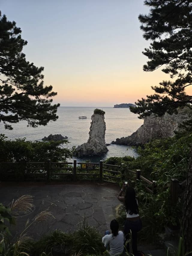 Photo 1 by Amie Elizabeth Y. (10/17/25)