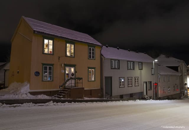 Foto 2 de Jordi P. sobre el alquiler de un Toyota Yaris Cross 4WD en el aeropuerto de Tromso (31/12/24)
