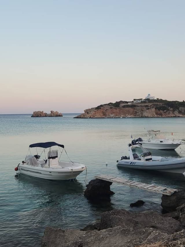 Photo by Dror A. about renting a Jeep Renegade at Karpathos Airport (9/2/23)
