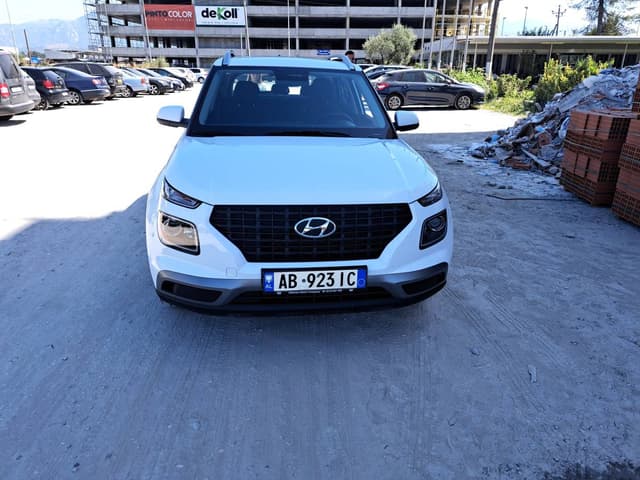 Billede af jan C. om at leje en Opel Corsa i Tirana (9/12/23)