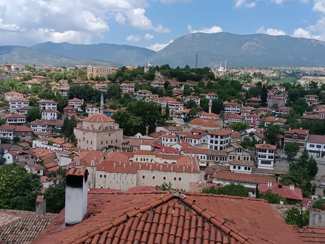 Murat E. tarafından 2 fotoğraf (06.07.24)