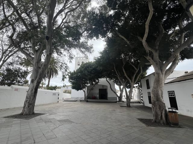 Foto 3 de Angel A. sobre el alquiler de un Renault Clio en Lanzarote (18/4/25)