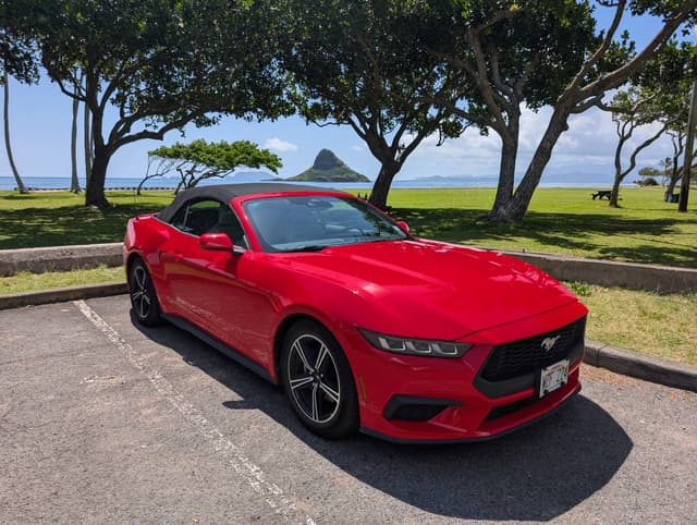 Zdjęcie wykonane przez Robert K. dotyczące wynajmu Ford Mustang Cabrio na Hawajach dnia (3.05.25)