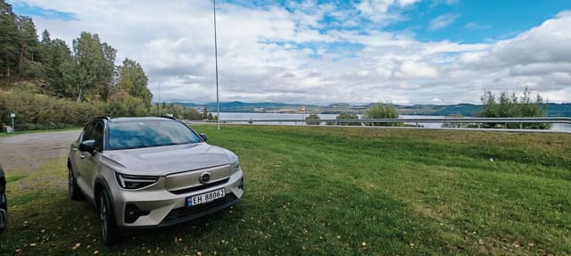 Photo 1 by pakawan C. about renting a Toyota Corolla in Oslo (9/21/25)