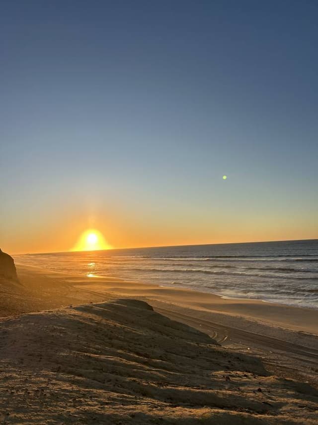 Photo by Zakaria C. (11/23/25)