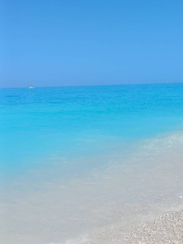 Photo 1 by Giuliana G. about renting a Opel Corsa in Preveza (7/22/25)
