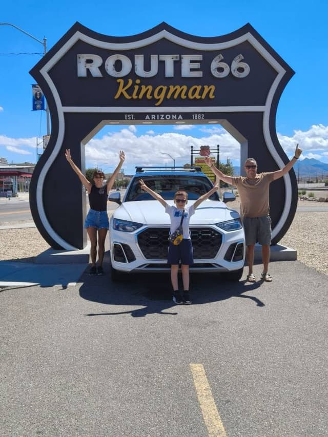 Foto di Riccardo B. sul noleggio di una Audi Q5 a Los Angeles (05/09/25)