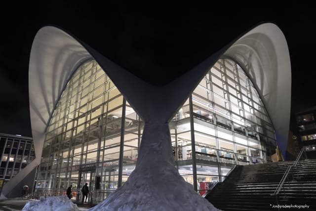 Foto 4 de Jordi P. sobre el alquiler de un Toyota Yaris Cross 4WD en el aeropuerto de Tromso (31/12/24)