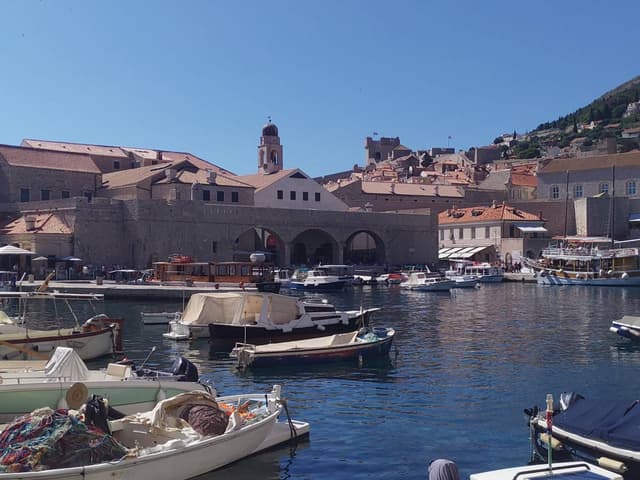 Photo by Piotr W. about renting a Opel Corsa in Dubrovnik (6/23/24)