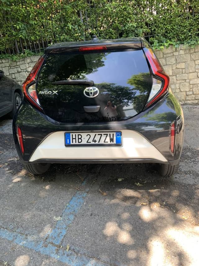 Фото 1 от YURII T. об аренде Toyota Aygo в Бергамо (08.06.26)