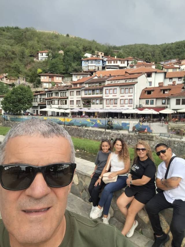 Üsküp Havalimanı’nda bir Ford Kuga kiralama ile ilgili Yilmaz K. tarafından 1 fotoğraf (05.09.25)