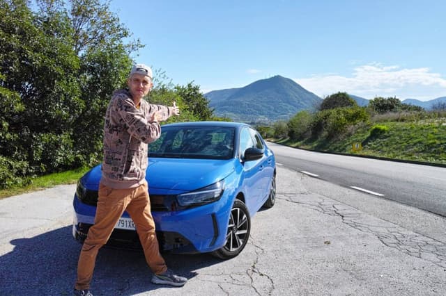 Фото 6 от Konstantin B. об аренде Opel Corsa в Риме (12.10.25)