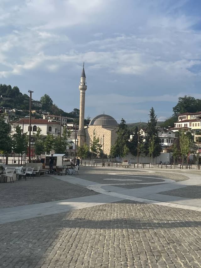 Photo 2 by Victoria R. about hiring a Dacia Sandero Stepway in Tirana (30/06/26)