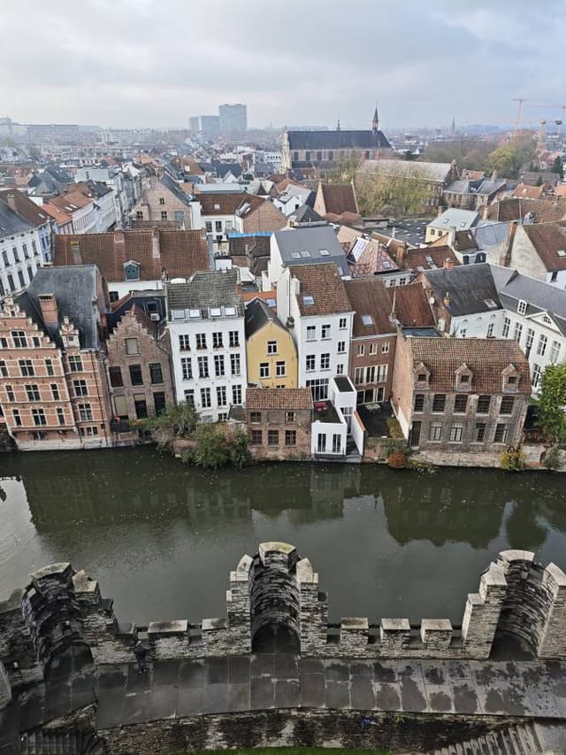 Mehmet Serif C. tarafından 1 fotoğraf (02.12.25)