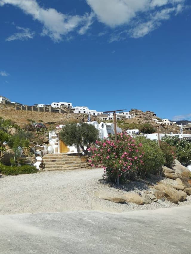 Foto de Raivilson R. sobre o aluguer de um Fiat Panda no aeroporto de Santorini (19/09/24)
