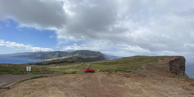 Foto de Juan Carlos P. sobre el alquiler de un Seat Arona en el aeropuerto de Madeira (Funchal) (29/2/24)