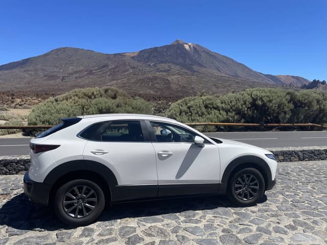 Foto 1 van Peter T. over het huren van een Volkswagen Golf op Tenerife luchthaven Zuid (4-8-25)