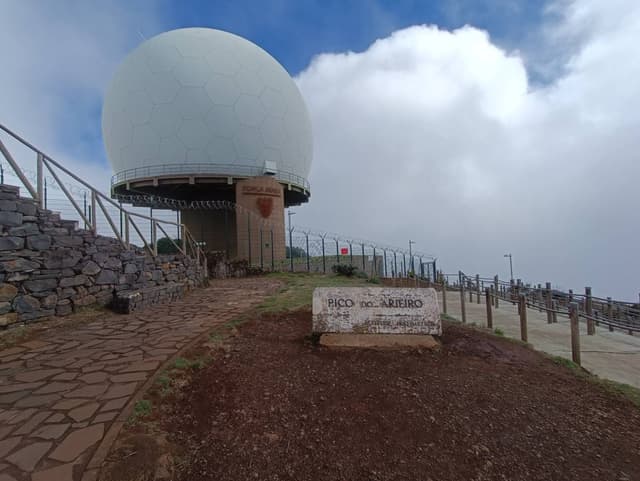 Foto 2 de Leonel R. sobre o aluguer de um Opel Corsa em Madeira (09/11/23)