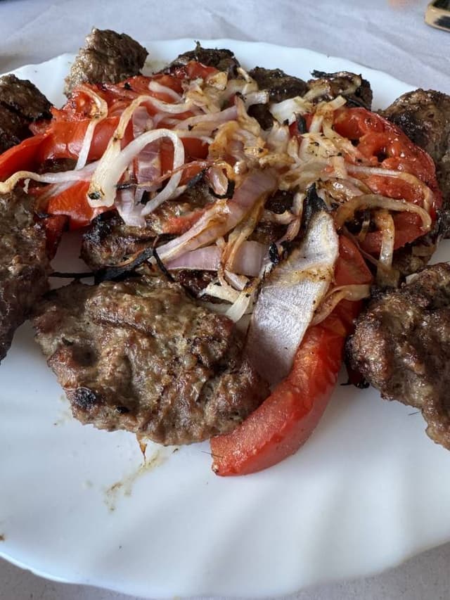 Foto 1 de Yemira G. (13/5/24)