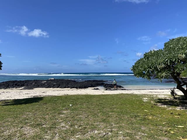 Photo 1 by Terence W. about renting a Nissan Micra in Mauritius (6/5/23)