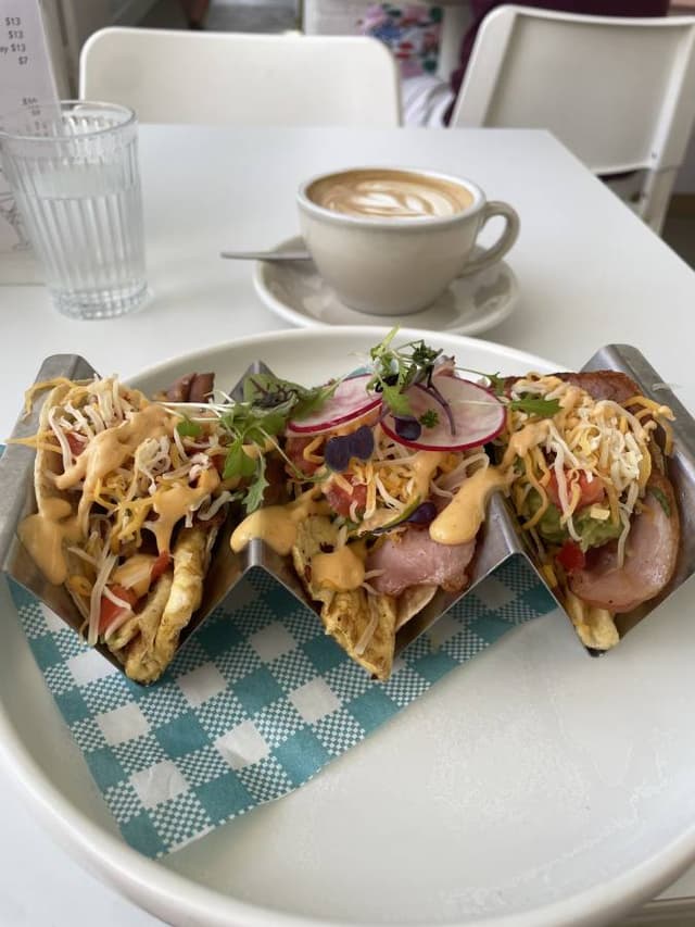 Photo 1 by Heather L. about renting a Kia Picanto in Sydney (11/14/24)