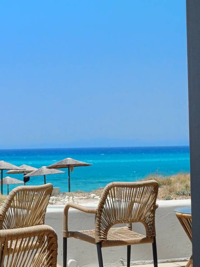 Photo 2 by Giuliana G. about renting a Opel Corsa in Preveza (7/22/25)