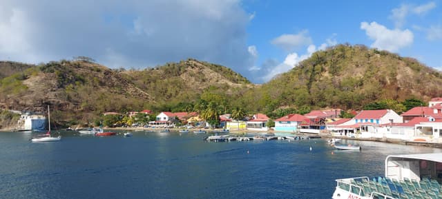 Photo 1 par Christophe R. sur la location d'un VW Polo en Guadeloupe (29/03/25)