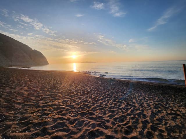 Photo by Arie R. about renting a Hyundai i20 in Santorini (5/6/23)