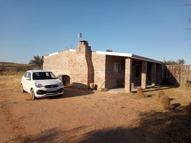 Photo 4 by Vaughan P. about renting a Renault Kwid in South Africa (7/20/25)