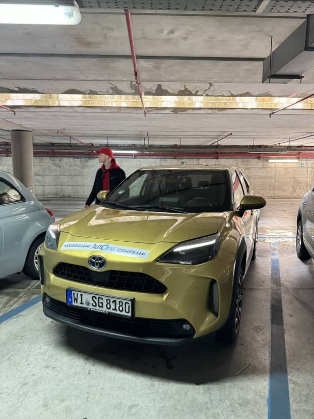 Photo by Katharina Salome H. about renting a Fiat 500 at Naples Airport (5/2/24)