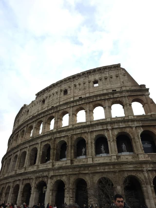 Foto 2 de Clever D. sobre o aluguer de um Renault Captur em Roma (27/01/25)