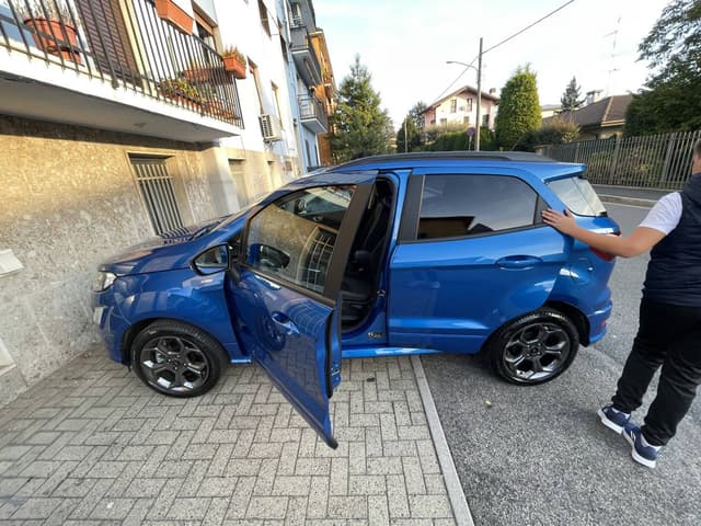 Fotografie realizată de Cristian P. despre închirierea unei mașini Fiat Panda la Aeroportul Malpensa din Milano (17.10.22)