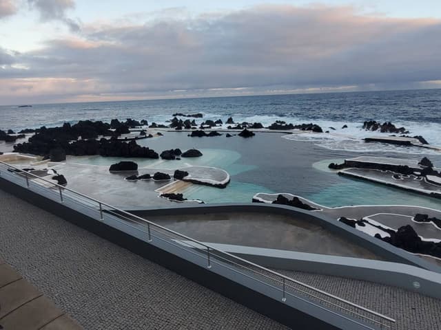 Photo 3 par Francois G. sur la location d'un Volkswagen T-Cross à l’aéroport de Funchal - Madère (16/12/24)