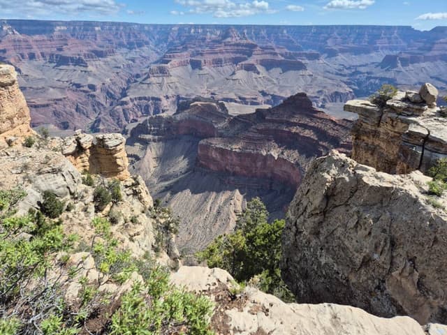 Photo 2 by Frederik Robert S. (5/6/26)