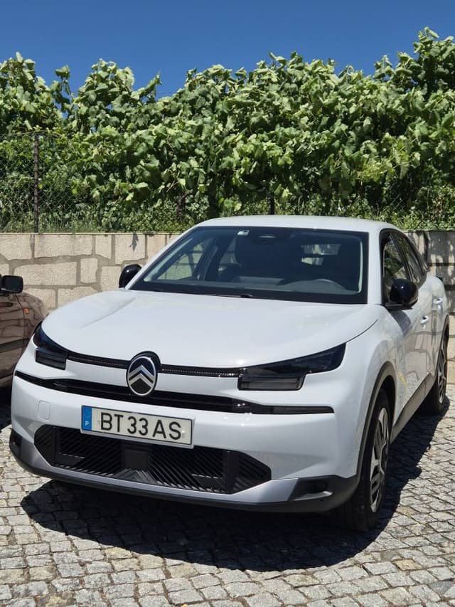 Foto de Jose A. sobre o aluguer de um Peugeot 2008 no aeroporto do Porto (08/07/25)