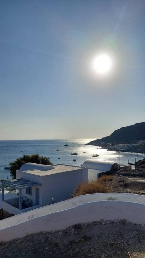 Photo 1 by Anja N. about renting a Citroen C3 in Santorini (10/13/23)