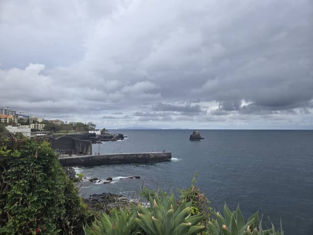 Photo 3 by Lukasz M. about renting a Mitsubishi Space Star at Madeira Funchal Airport (5/9/25)