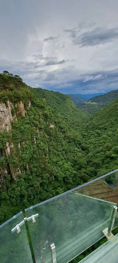 Foto 2 von Carlos M. über die Anmietung eines Jeep Compass in Curitiba (11.1.25)