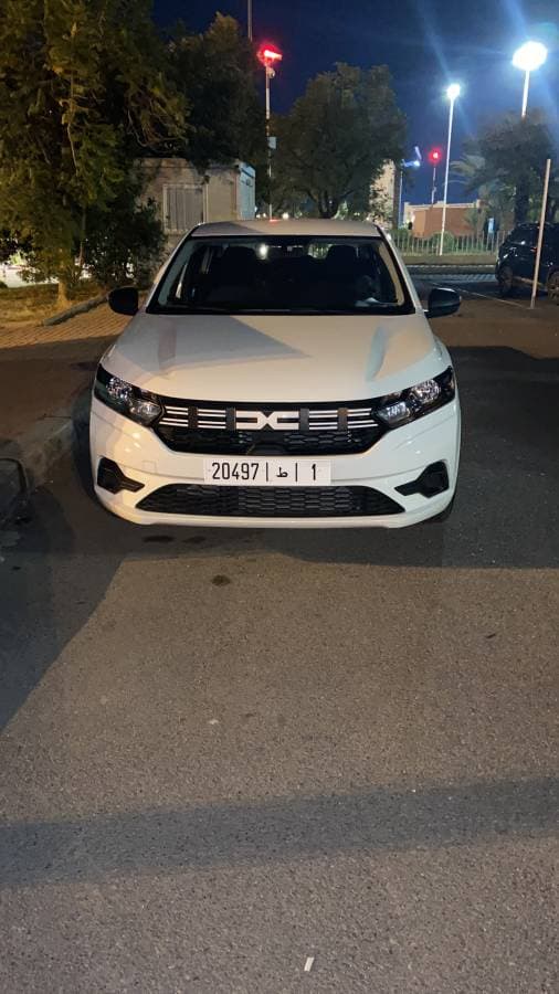 Photo 1 par Mohamed amine M. sur la location d'un Dacia Logan à Marrakech (08/03/25)