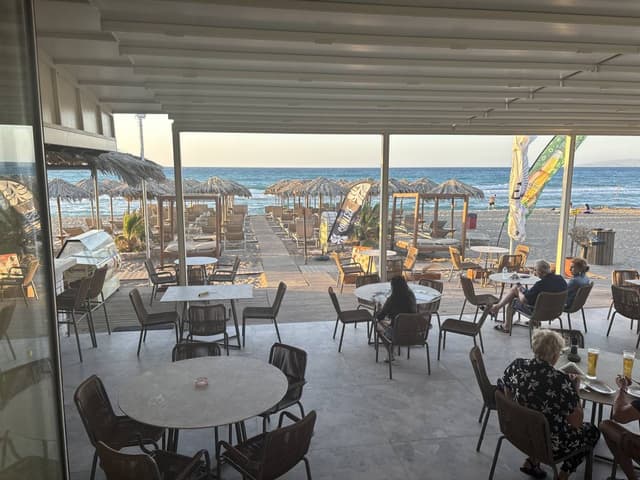 Photo 2 by Carlos E. about renting a Fiat 500 at Crete Airport Heraklion (7/6/25)