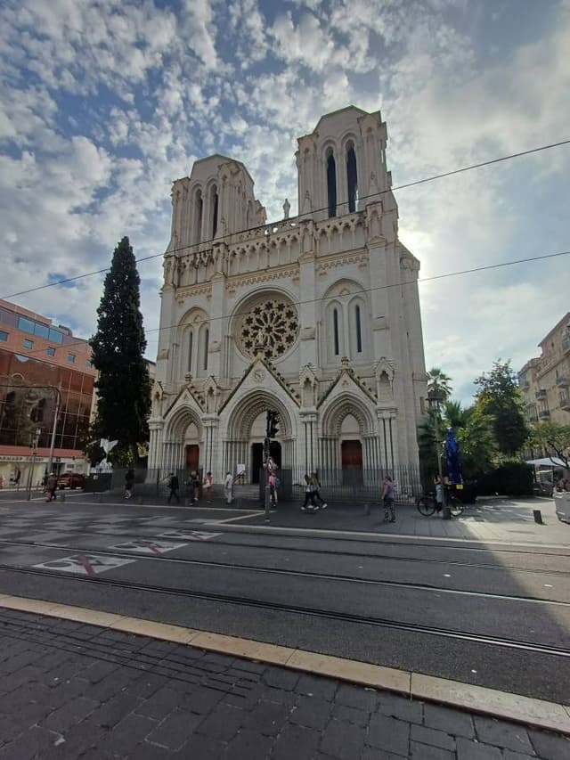 Fotografie 1 realizată de IUSTIN C. despre închirierea unei mașini Volkswagen Golf în Genova (16.09.23)