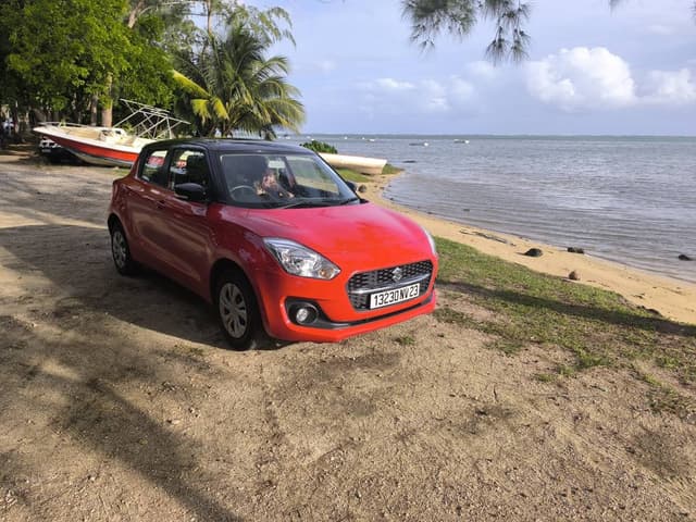 Photo by David R. about renting a Toyota Vitz at Mauritius Airport (5/1/25)