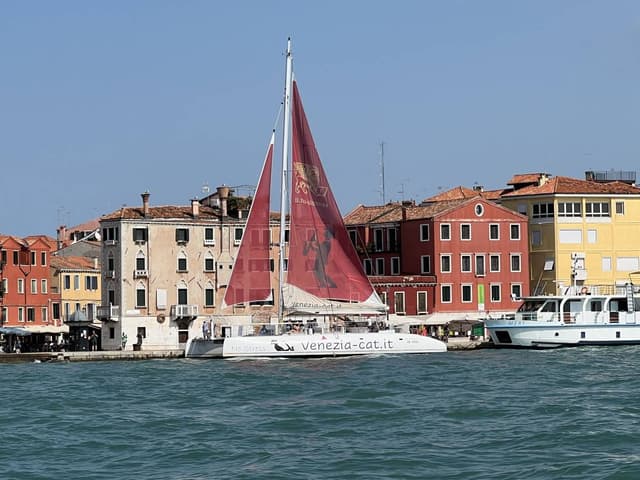 Photo 2 by Brian H. about hiring a Toyota Yaris at Venice Airport (25.09.22)