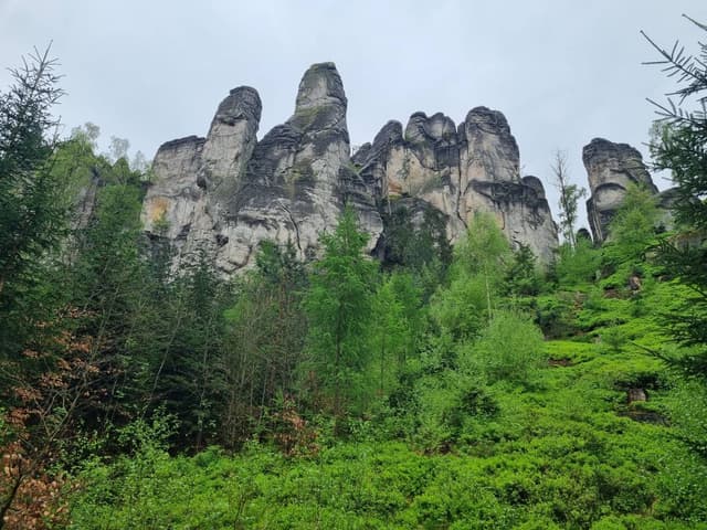 Photo 1 by Sagi A. about renting a Toyota Yaris Cross in Czech Republic (4/15/24)