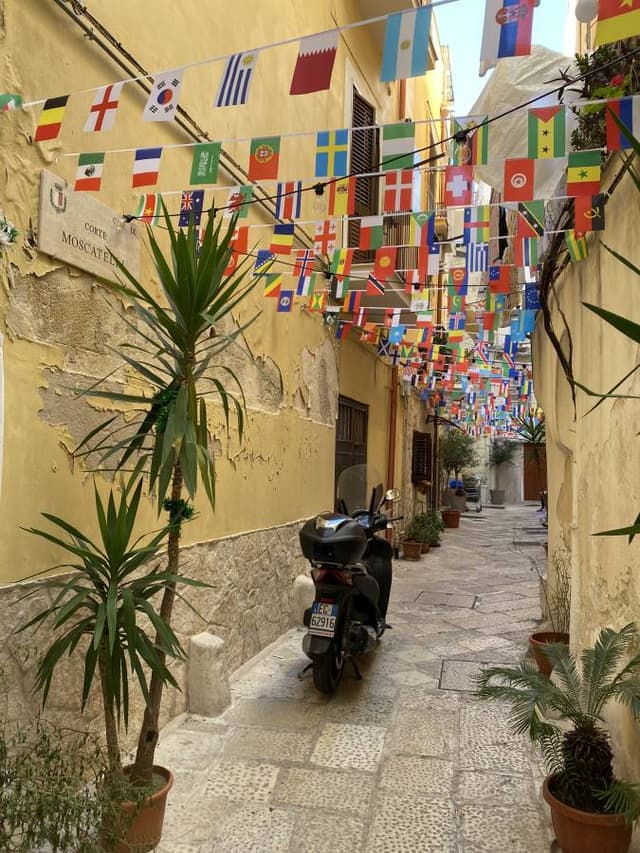 Photo 3 by Marius Alin F. about renting a Fiat 500X in Bari (1/5/24)