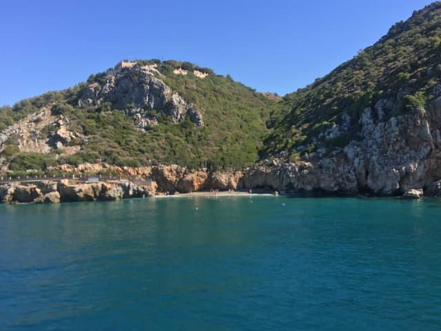 Photo 4 by Faisal A. about hiring a Dacia Duster at Antalya Airport (19/09/23)