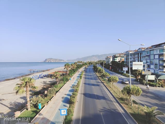 Photo 2 par Samira H. sur la location d'un Peugeot 208 en Turquie (06/08/23)