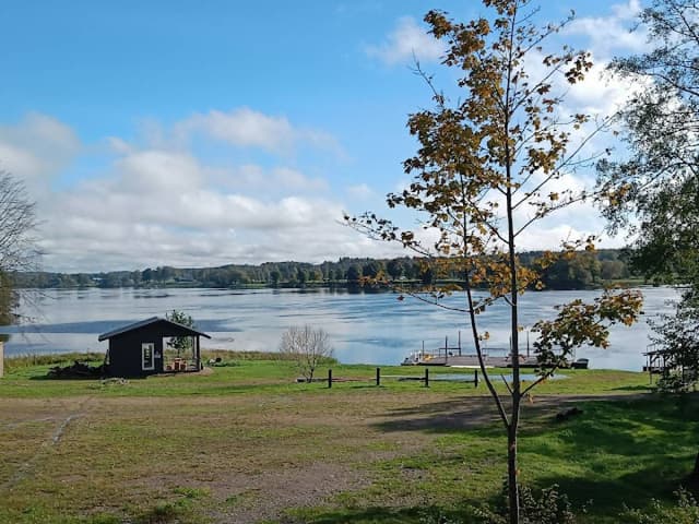 Photo 4 by Andrew H. about renting a Volkswagen Golf in Latvia (10/20/23)