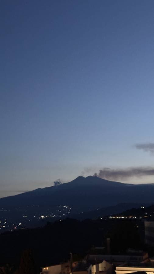 Fotografie 4 realizată de Marius C. despre închirierea unei mașini Volkswagen Taigo la aeroportul Fontanarossa - Catania (03.06.25)